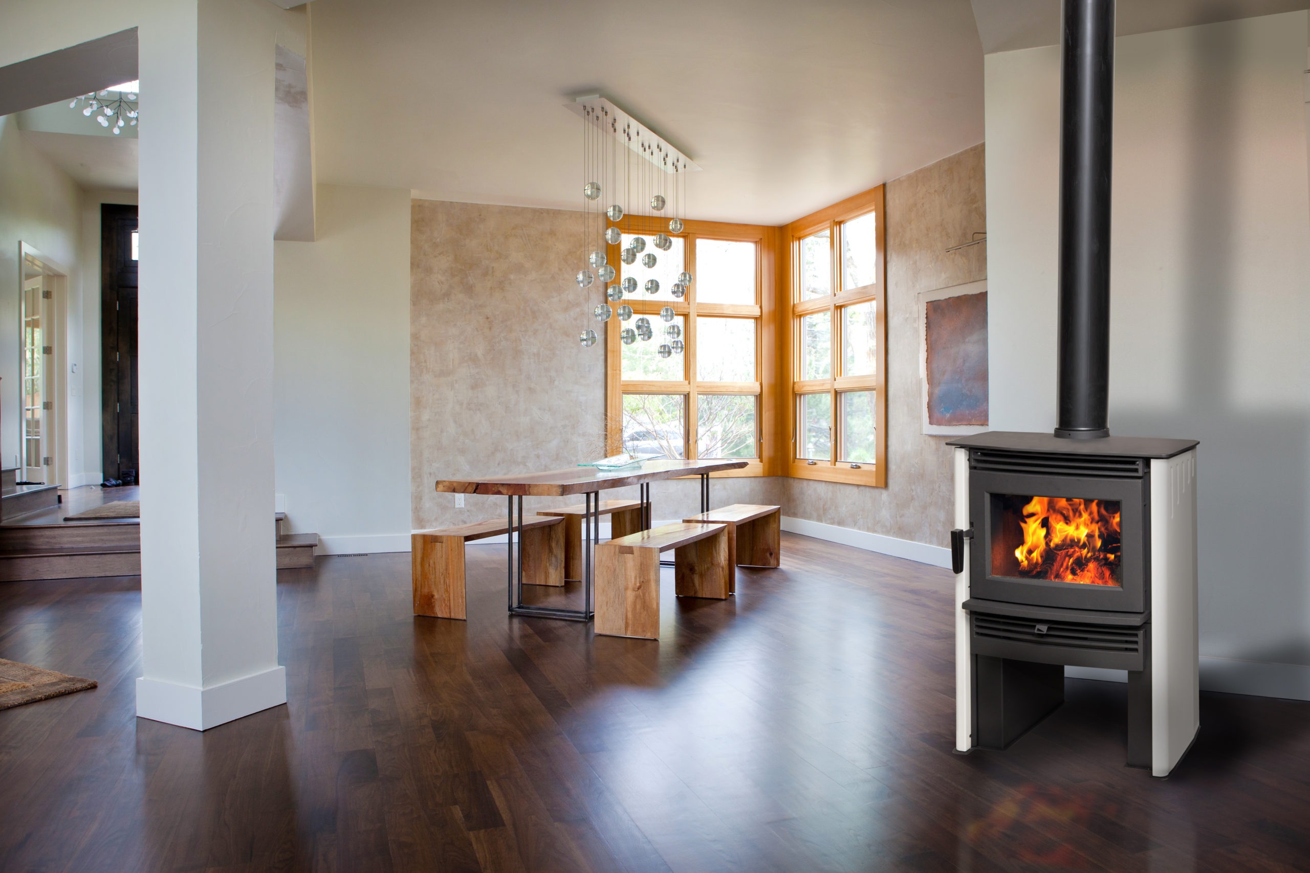 Neo 1.6 LE Wood Stove with Ivory Porcelain Panels